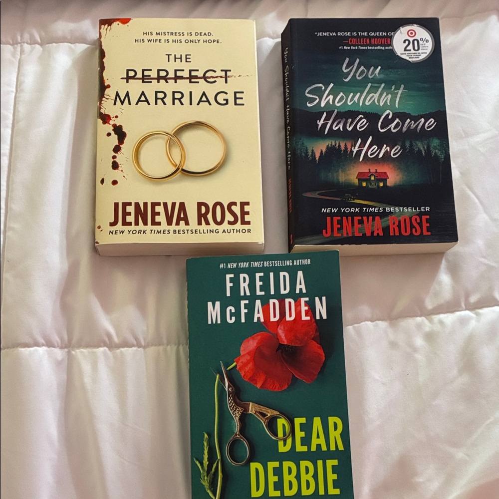 Thriller book bundle
